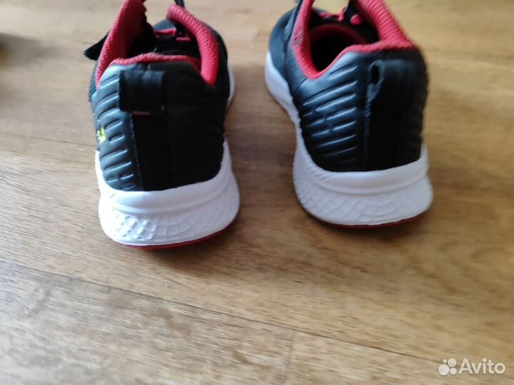 Кроссовки 34 размер