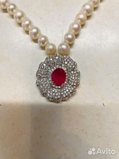 Чокер из натурального морского жемчуга с рубином