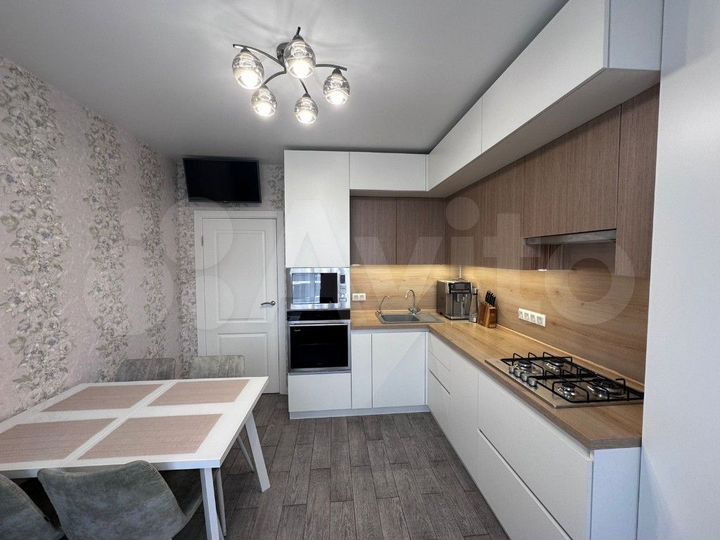 2-к. квартира, 61,5 м², 1/5 эт.