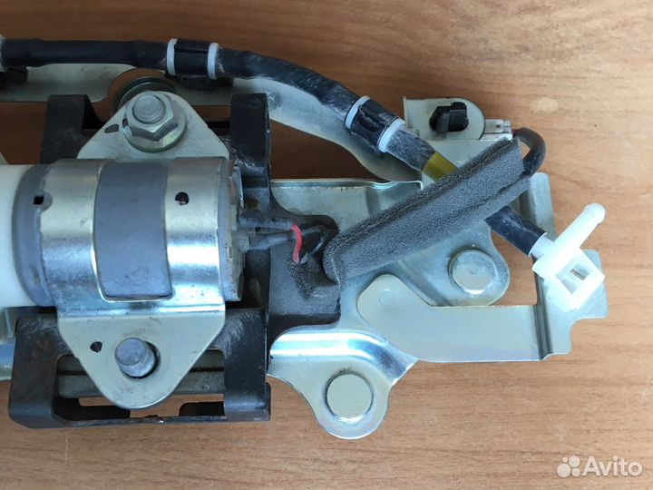 Насос омывателя камеры Nissan Teana 3, Murano Z51