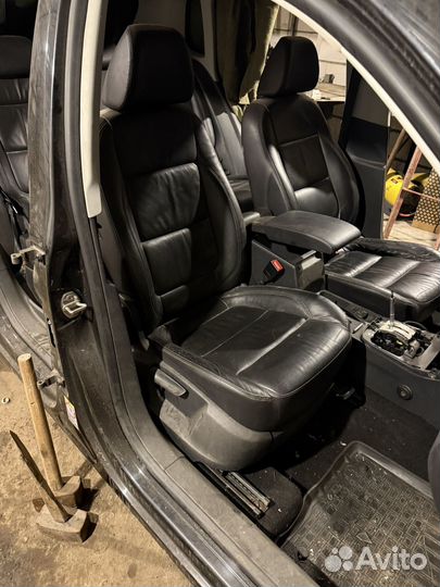 Дверь на volkswagen tiguan 1