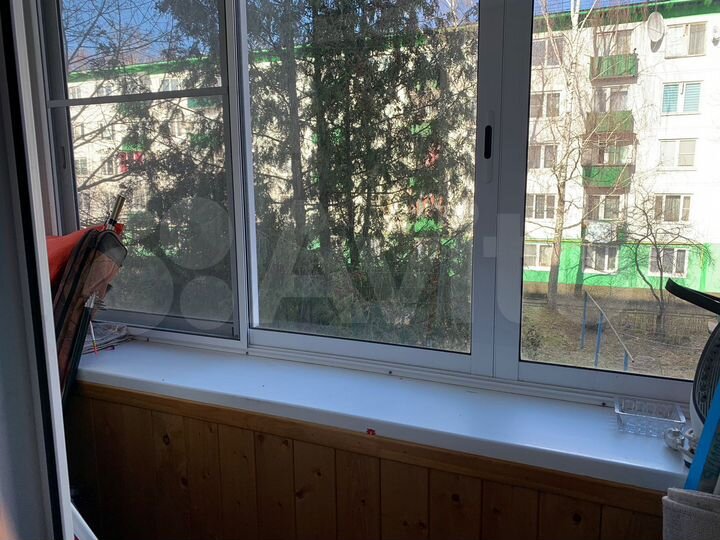 Комната 15 м² в 2-к., 2/5 эт.