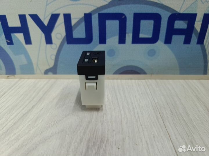 AUX USB разъем hyundai solaris