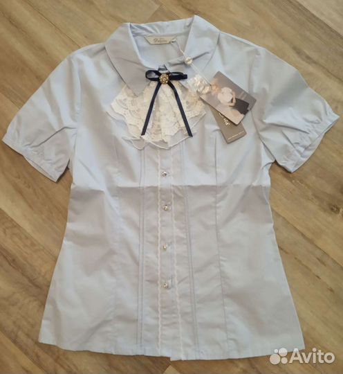 Блузка школьная