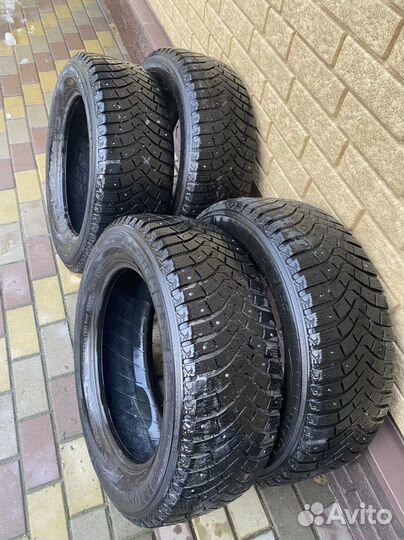 Michelin Latitude X-Ice North 225/60 R17