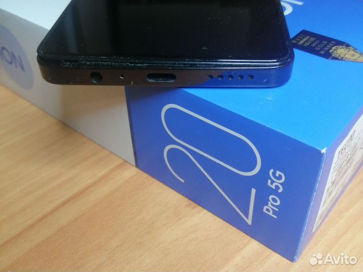 TECNO Camon 20 Pro 5G, 8/256 ГБ