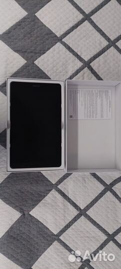 Графический планшет-монитор Huion Kamvas 13