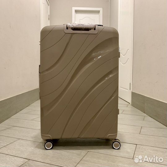 Чемодан на колесах Impreza Premium