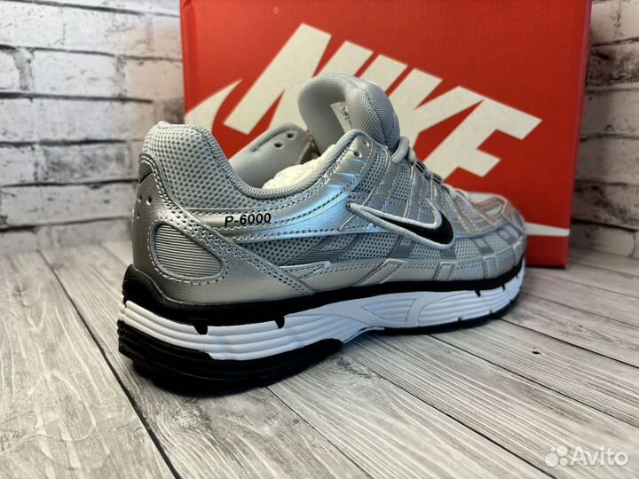 Кроссовки мужские Nike P6000