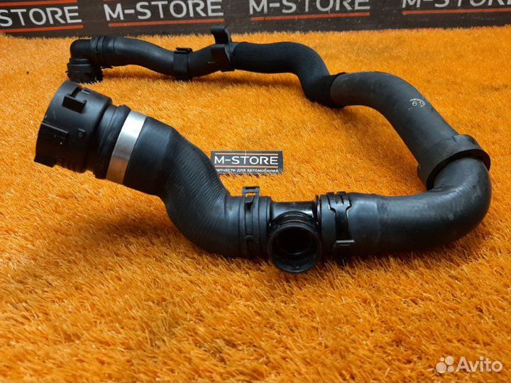 Патрубок радиатора нижний Volkswagen Tiguan 5N