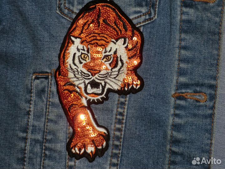 Куртка джинсовая