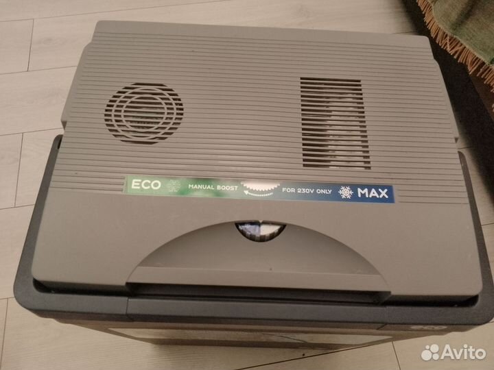 Автохолодильник Ez E32M