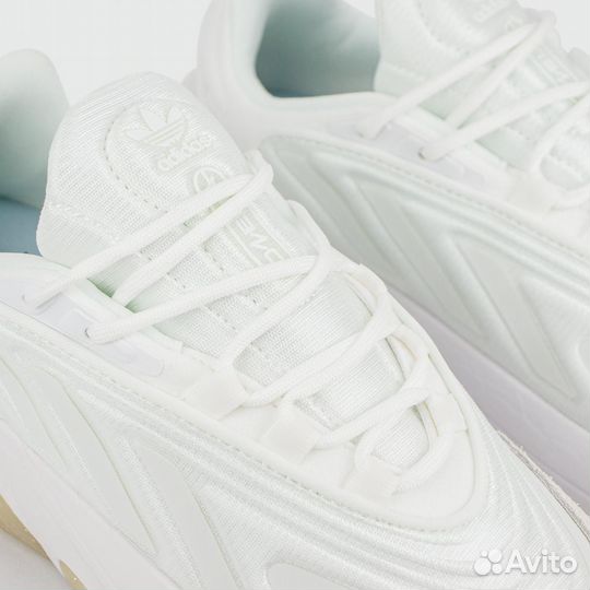 Кроссовки Adidas Ozelia Triple White Wmns