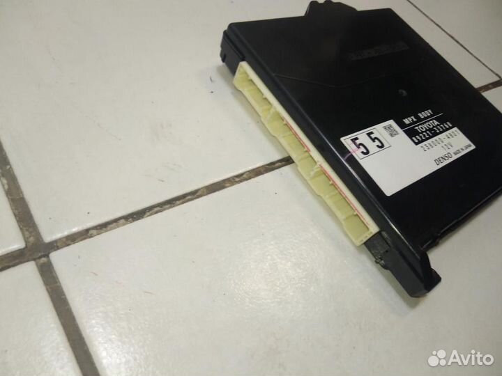 Блок комфорта Toyota Camry ASV50 50 55