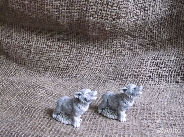 Волки фигурки из камня подарок набор