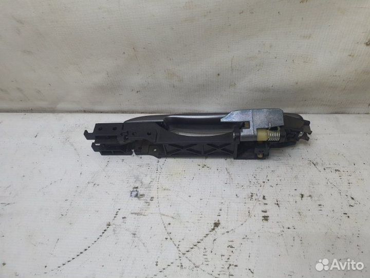 Ручка двери задняя правая Nissan Skyline седан