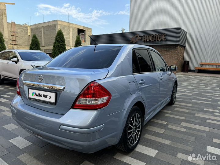 Nissan Tiida 1.6 AT, 2010, 172 000 км