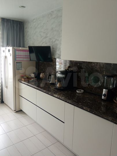 4-к. квартира, 85,7 м², 8/9 эт.