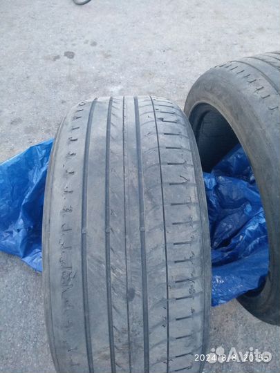 Goodyear Eagle F1 AT 275/45 R20 110Y