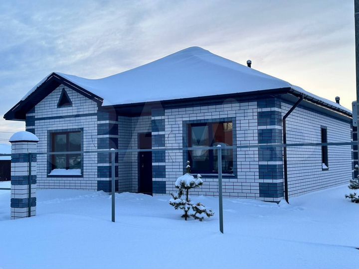 Коттедж 96 м² на участке 8,3 сот.