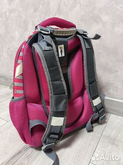 Ранец, портфель, рюкзак школьный