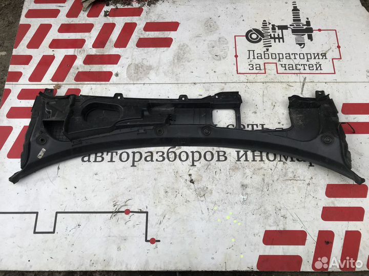 Решетка стеклооч. (планка под лобовое стекло) Land