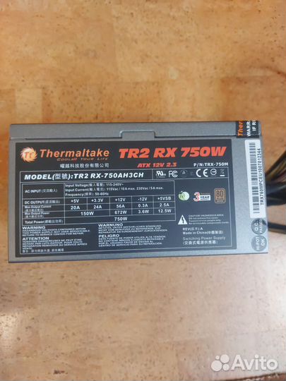 Модульный блок питания Thermaltake TR2 RX 750W
