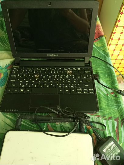 Ноутбук emachines