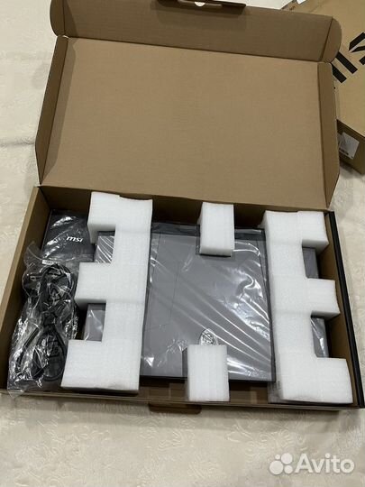 Игровой Ноутбук MSI GL76 12UCK-051RU новый