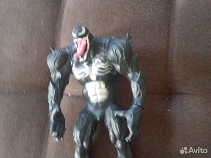 Продаю венома