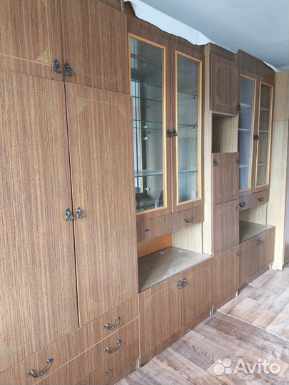 Продам стенку бу