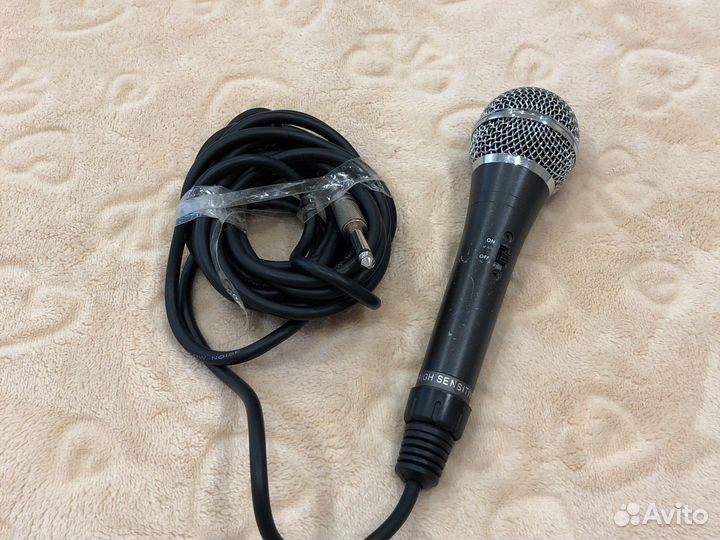 Караоке микрофон