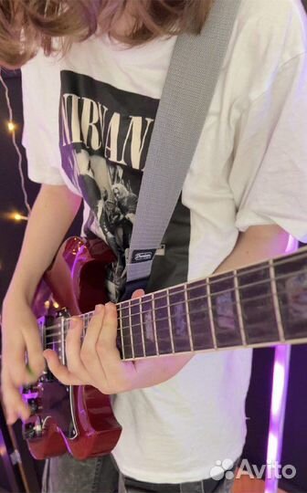 Уроки игры на гитаре/электрогитаре/укулеле