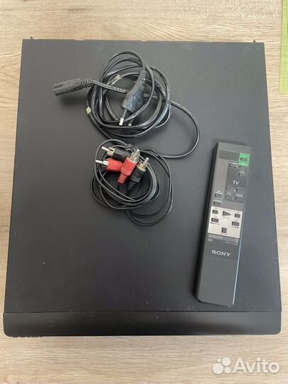 Видеоплеер кассеты VHS Sony SLV-P30EE с пультом