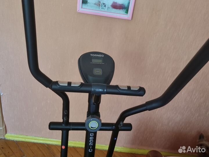 Эллиптический тренажер