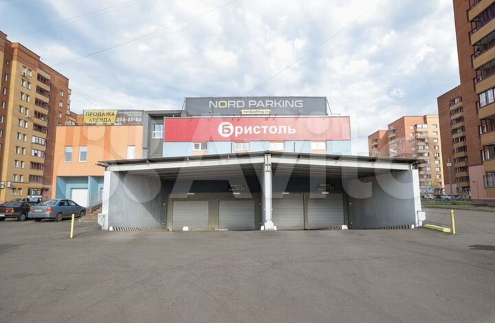 Машиноместо, 18 м²