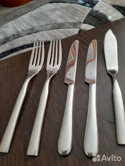 Сервировочнные 4вилки 4 ножа япония1т500