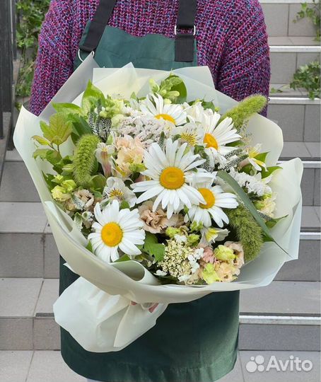 Букеты с кустовыми розами и пионами. Доставка