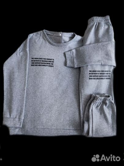 Спортивный костюм женский новый