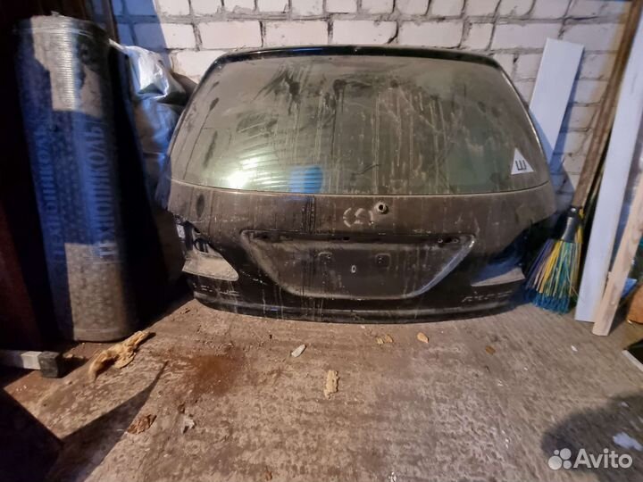 Дверь багажника lexus RX300