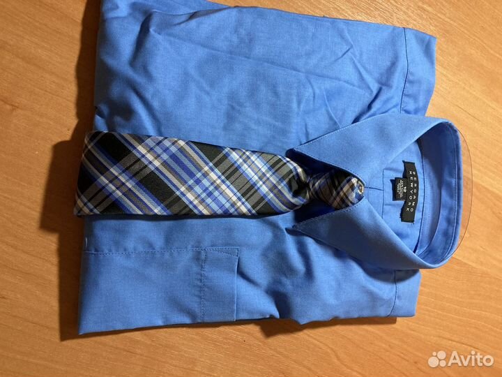 Школьный костюм от Dockers с рубашкой