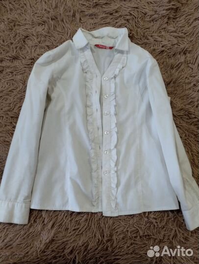 Рубашки блузки школьная форма 134-140