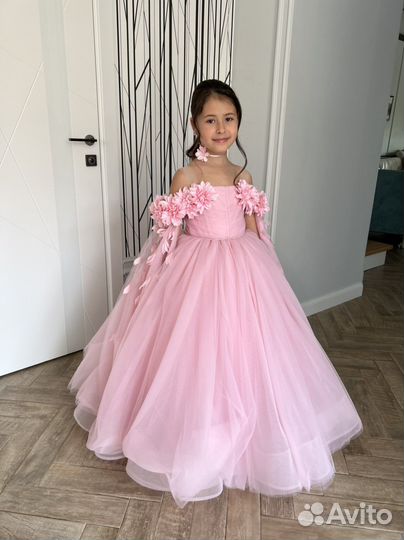 Платье в прокат для девочки на выпускной