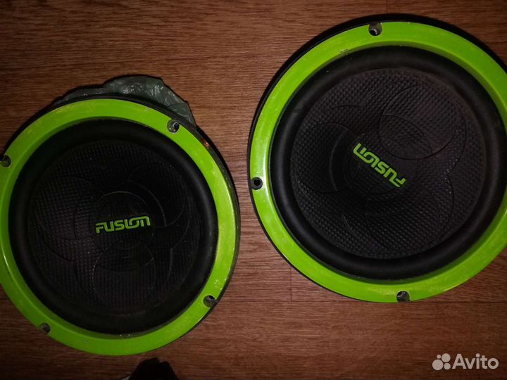 Колонки в авто и магнитола