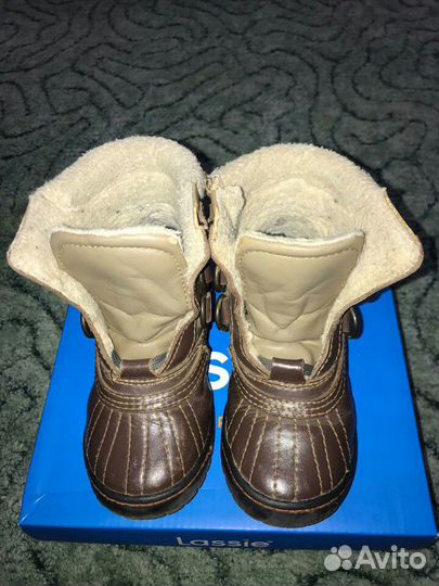 Ботинки на мальчика 26 раз