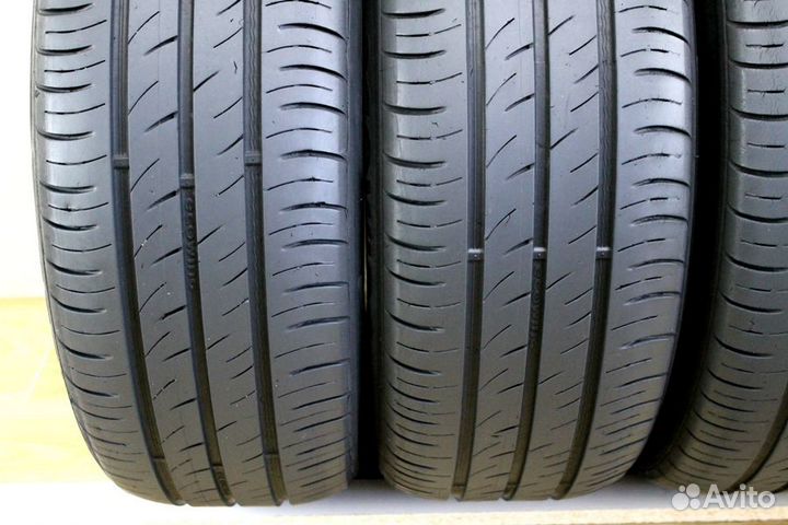 Kumho Ecowing ES01 KH27 205/55 R16