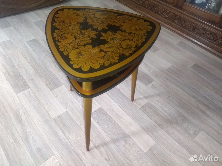 Журнальный столик хохлома