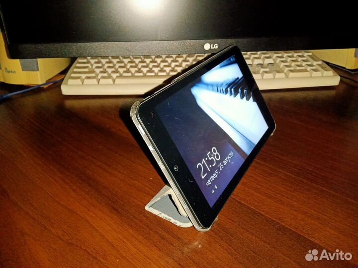 Планшет windows cube iwork7 \ рассмотрю обмен