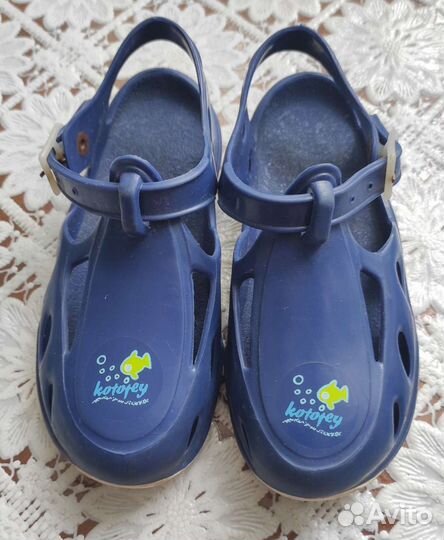 Плавки, аквасоки,халат,шапочки для плавания