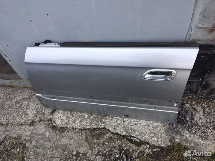 Дверь Subaru Lancaster 1u2